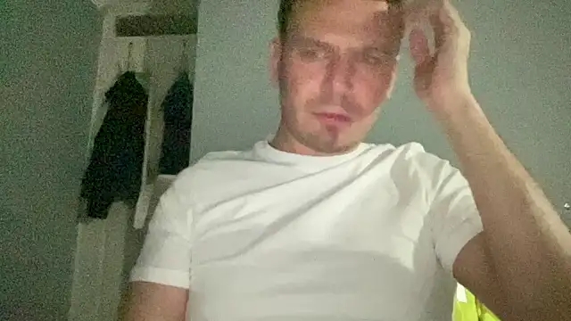 Snapshot of GotItGoin chatting on 2, 10, 2025 GotItGoin online show from 2, 10, 2025