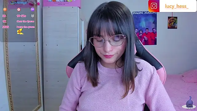 Lucyy-hess online show from 11, 4, 2026