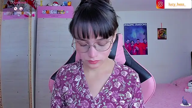 Snapshot of Lucyy-hess chatting on 30, 4, 2026 Lucyy-hess online show from 30, 4, 2026