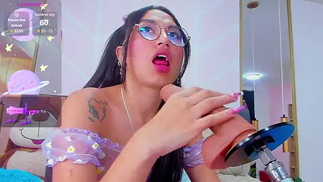 MadyJackson online show from 9, 10, 2025