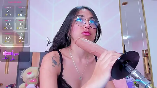 MadyJackson online show from 5, 11, 2025