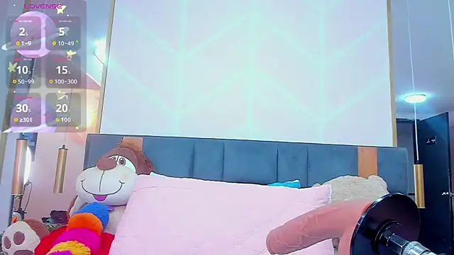 MadyJackson online show from 3, 10, 2025