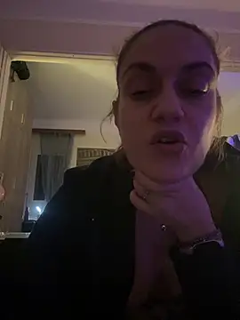 Snapshot of _linarose chatting on 9, 2, 2025 linarose online show from 9, 2, 2025