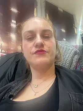 Snapshot of _linarose chatting on 13, 1, 2025 linarose online show from 13, 1, 2025