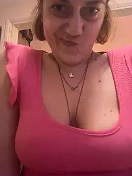 Snapshot of _linarose chatting on 2, 12, 2024 linarose online show from 2, 12, 2024