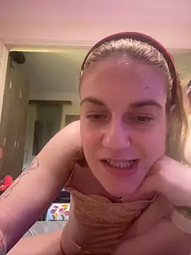 Snapshot of _linarose chatting on 26, 1, 2025 linarose online show from 26, 1, 2025