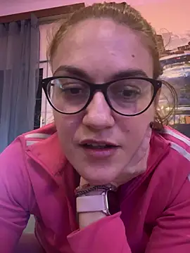 Snapshot of _linarose chatting on 5, 1, 2025 linarose online show from 5, 1, 2025