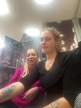 Snapshot of _linarose chatting on 17, 2, 2025 linarose online show from 17, 2, 2025