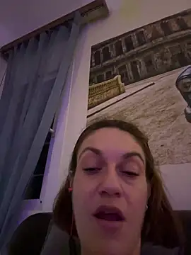 Snapshot of _linarose chatting on 20, 12, 2024 linarose online show from 20, 12, 2024