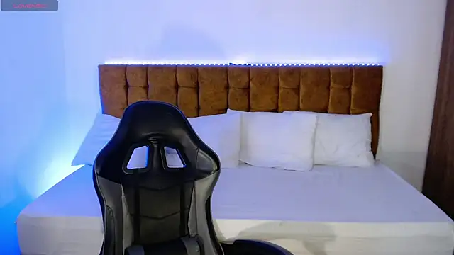 alexiaaross online show from 2, 10, 2025