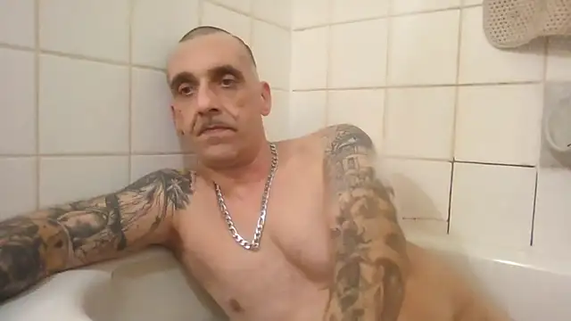 CandiedPompano online show from 1, 10, 2025