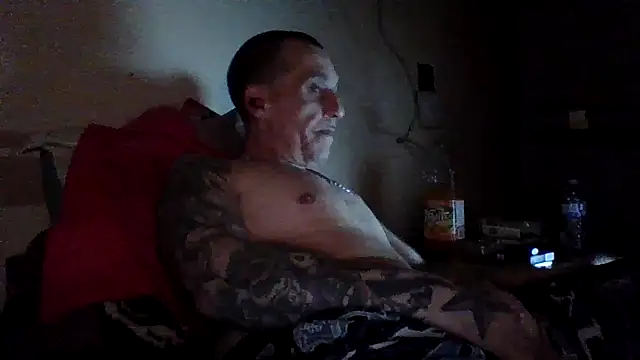 CandiedPompano online show from 15, 11, 2025