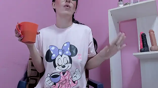 LolaBoobs online show from 6, 10, 2025