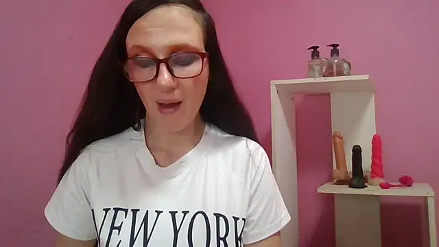 LolaBoobs online show from 10, 5, 2026