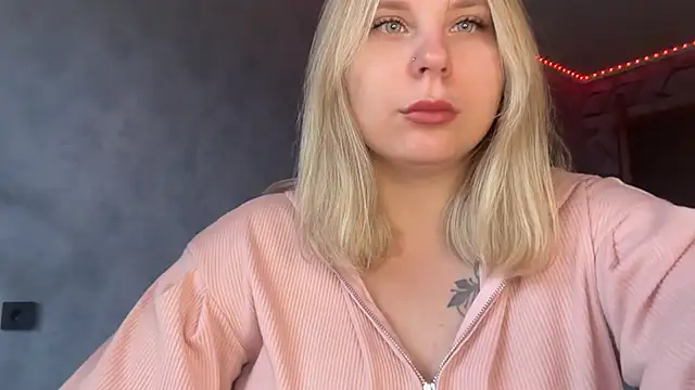 Thalia  Star online show from 2, 12, 2025