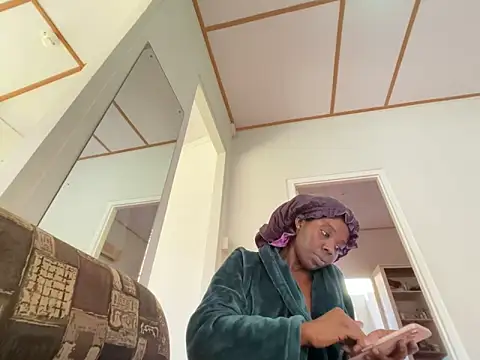 choclatepeaach online show from 14, 2, 2026