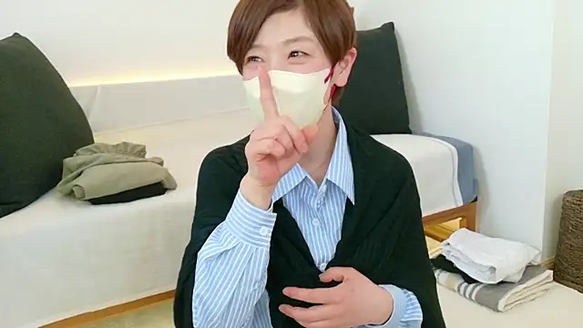 Risa 06 online show from 13, 3, 2025