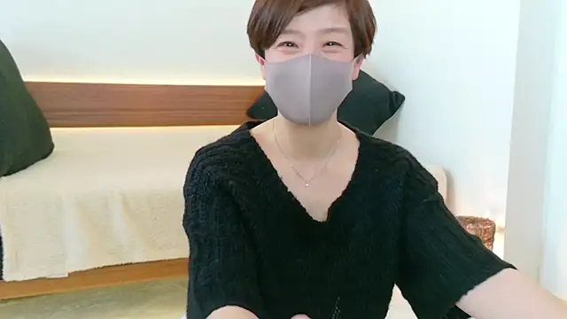 Risa 06 online show from 7, 3, 2025