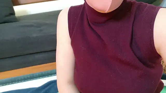 Risa 06 online show from 31, 1, 2025