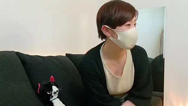 Risa 06 online show from 28, 2, 2025