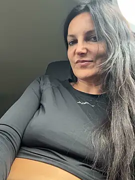 -OLYA- online show from 11, 11, 2025