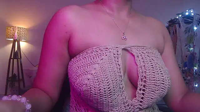 Zonayesha online show from 19, 11, 2025