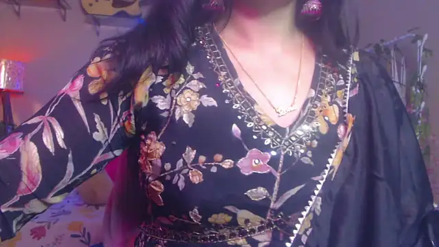 Snapshot of Zonayesha chatting on 27, 5, 2026 Zonayesha online show from 27, 5, 2026