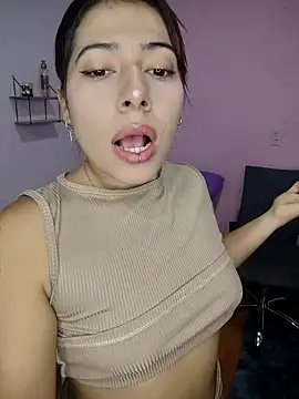 Caro kitty- online show from 11, 9, 2025