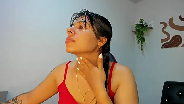 Caro kitty- online show from 15, 12, 2025