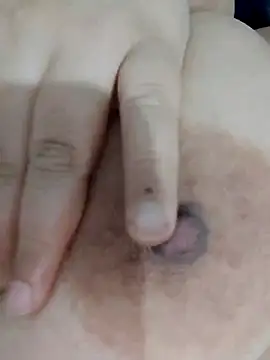 houda sex hot online show from 16, 2, 2026