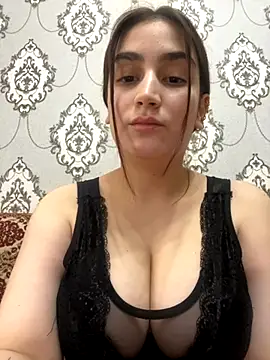 StormBeverly online show from 15, 10, 2025