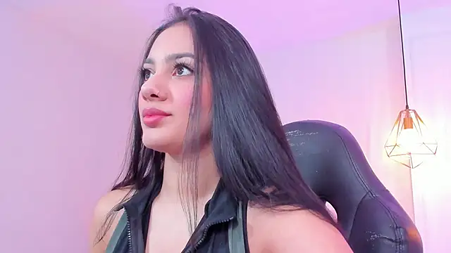 mallie quinn online show from 18, 2, 2025