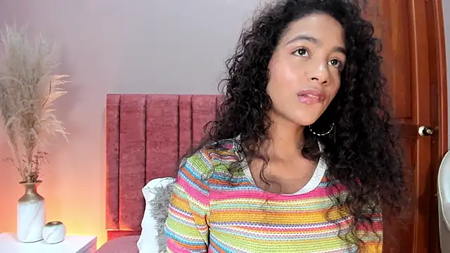 AntonellaHall  online show from 12, 3, 2026