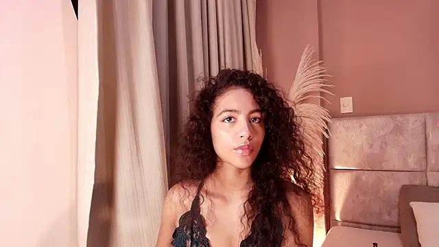 Snapshot of AntonellaHall_ chatting on 4, 3, 2026 AntonellaHall online show from 4, 3, 2026