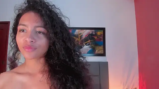 AntonellaHall  online show from 9, 9, 2025