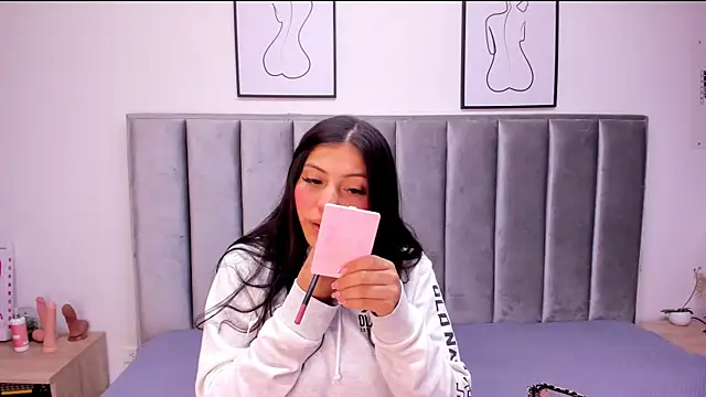 Emmy-Turnner online show from 22, 10, 2025