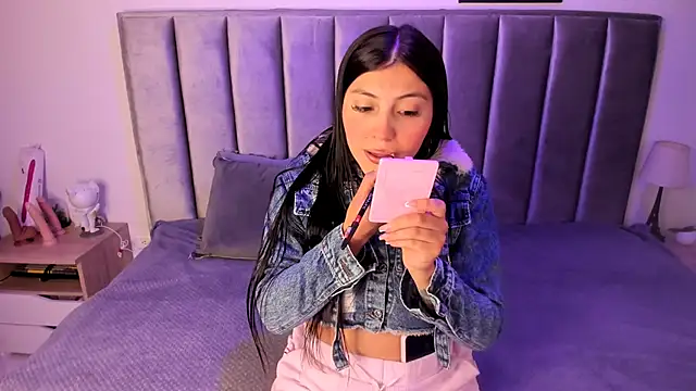 Emmy-Turnner online show from 1, 12, 2025