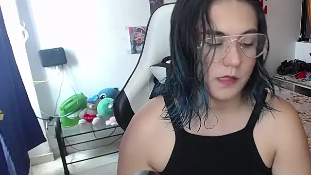 gigiqueen 18 online show from 4, 11, 2025