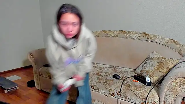 EllaSky xoxo online show from 13, 3, 2025