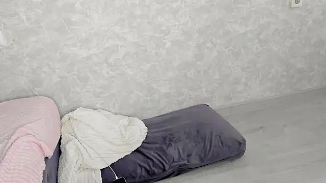 EllaSky xoxo online show from 23, 10, 2025