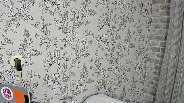 EllaSky xoxo online show from 30, 10, 2025