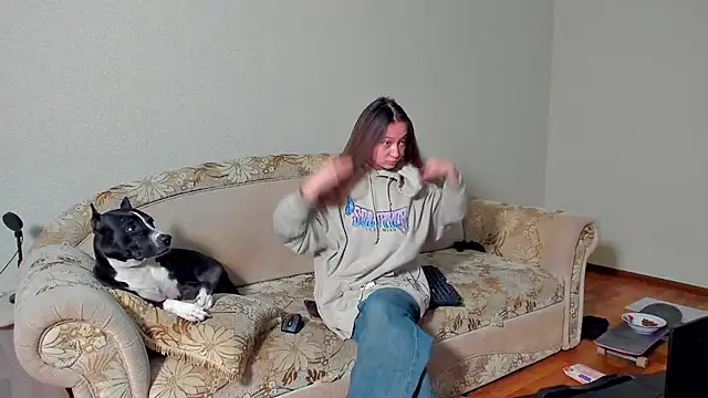 EllaSky xoxo online show from 12, 3, 2025