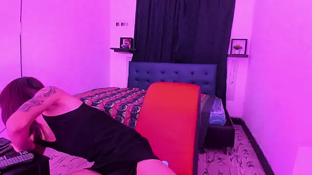 Camila TransGirl online show from 28, 2, 2025