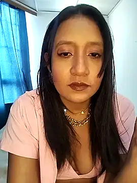 cami victoria online show from 3, 10, 2025