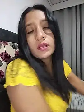 cami victoria online show from 9, 6, 2026