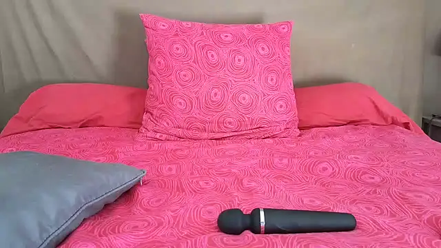 Estrellas 30 online show from 16, 10, 2025