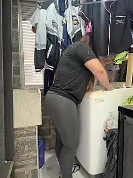 AntonellaAlondra4 online show from 22, 2, 2026