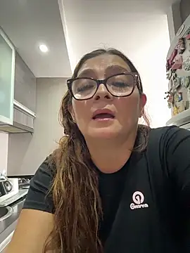 AntonellaAlondra4 online show from 25, 5, 2026
