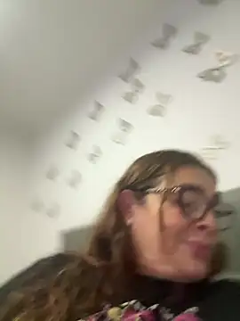 AntonellaAlondra4 online show from 13, 1, 2026