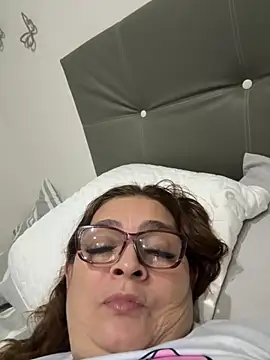 AntonellaAlondra4 online show from 12, 9, 2025